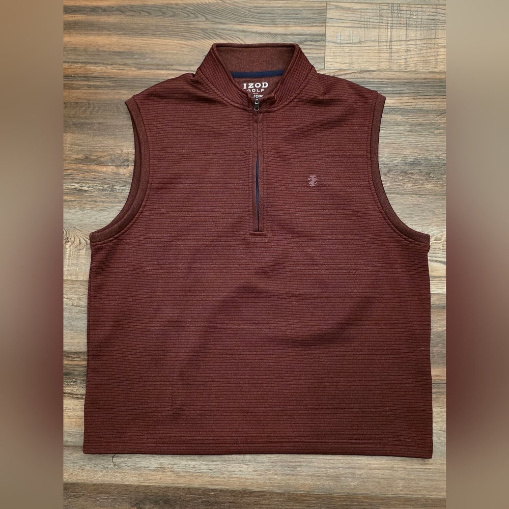 IZOD Maroon Sleeveless Pullover